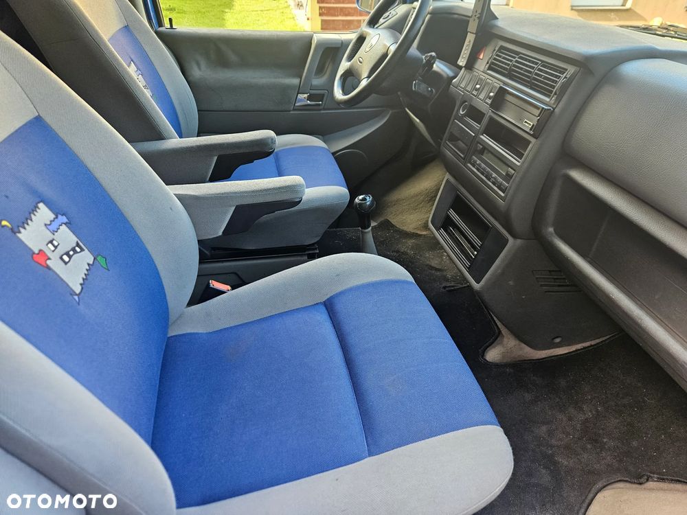 Volkswagen Multivan Standard - 6