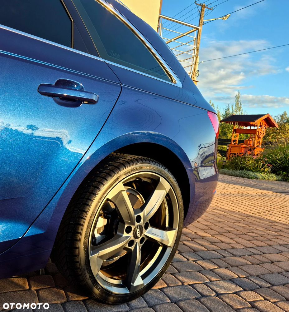 Audi A4 Avant 1.4 TFSI S tronic design - 8