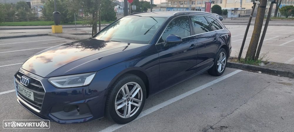 Audi A4 Avant 30 TDI S tronic - 3