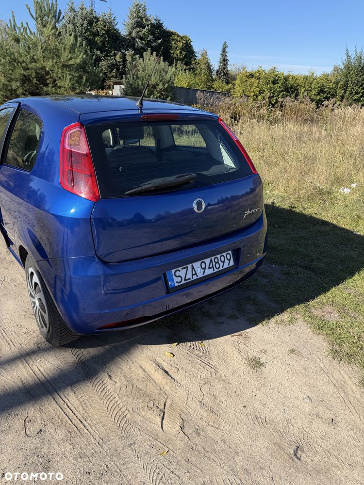 Fiat Grande Punto 2006 photo 5