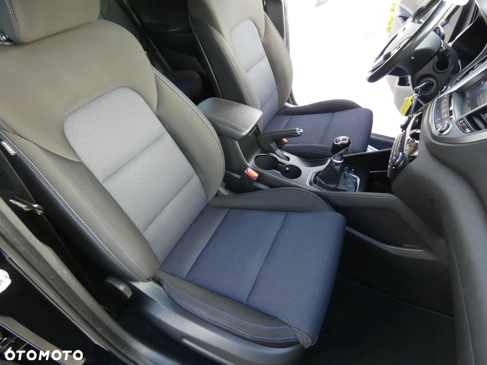 Hyundai Tucson 1.6 GDI BlueDrive Style 2WD - 26