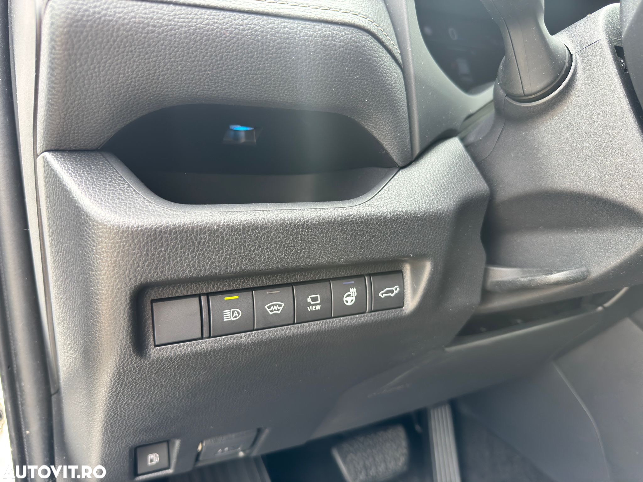 Toyota RAV4 2.5 Hybrid VVT-iE 4x4 Luxury Premium - 7