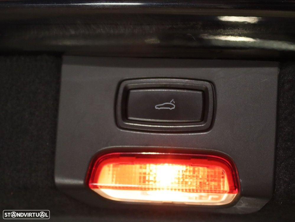 Porsche Cayenne Platinum Edition - 16