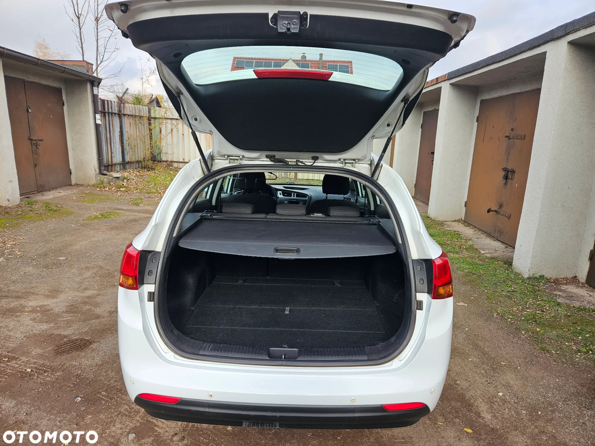 Kia Ceed - 7