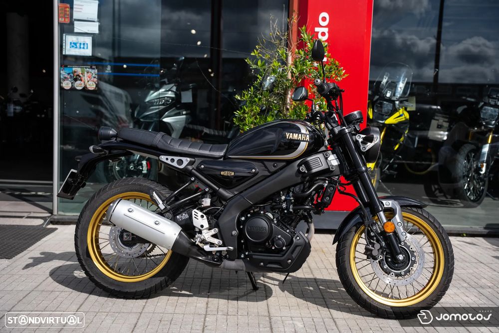 Yamaha XSR 125 - 3