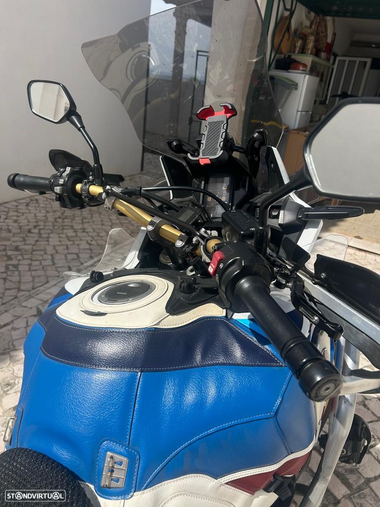Honda Africa Twin Adventure Sports - 4