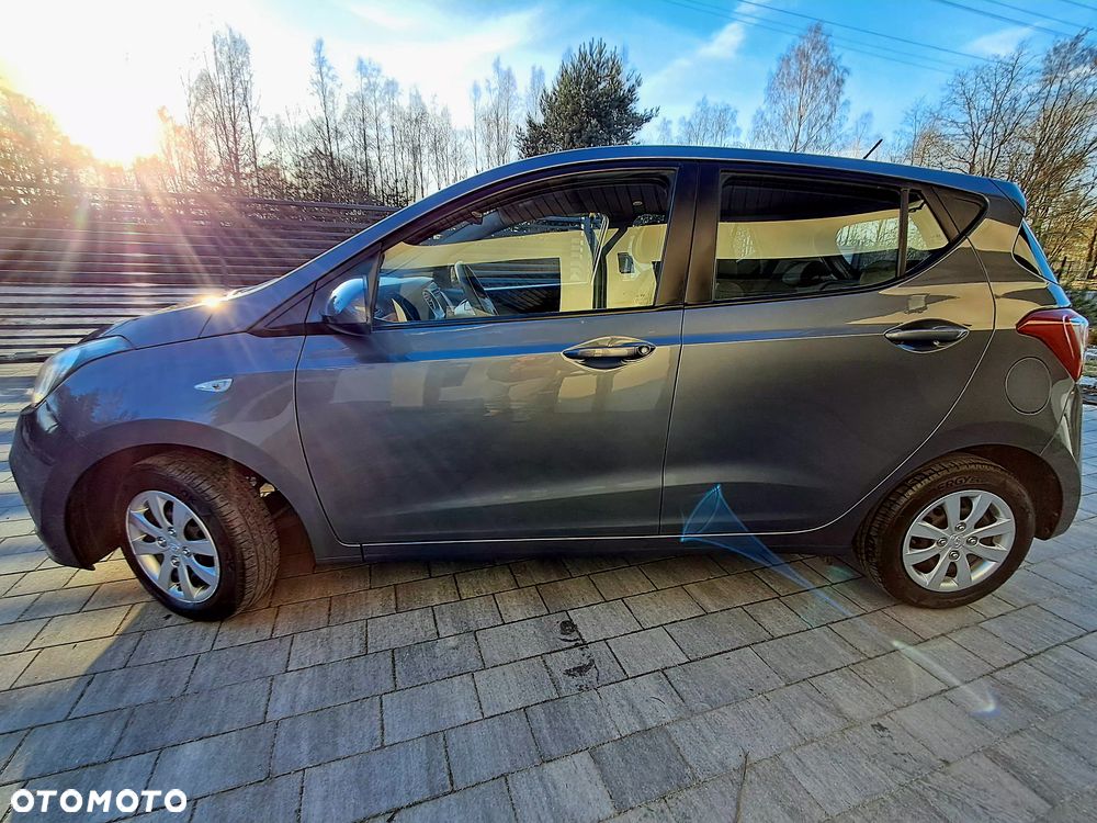 Hyundai i10 1.0 BlueDrive Comfort - 13