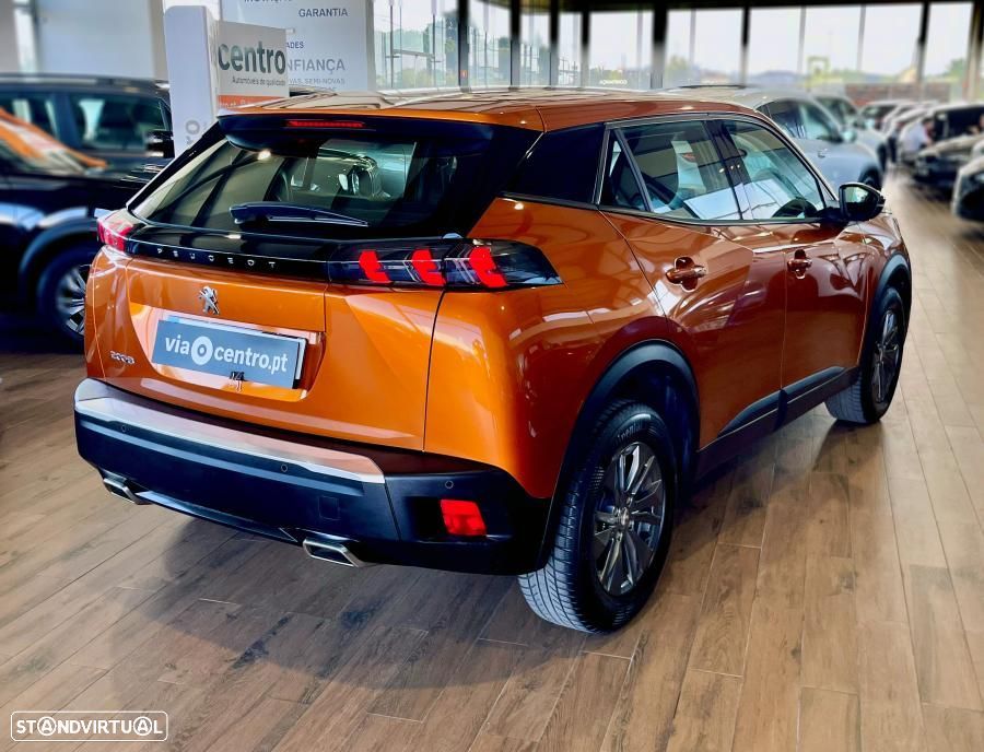 Peugeot 2008 1.2 PureTech Active Pack EAT8 - 4