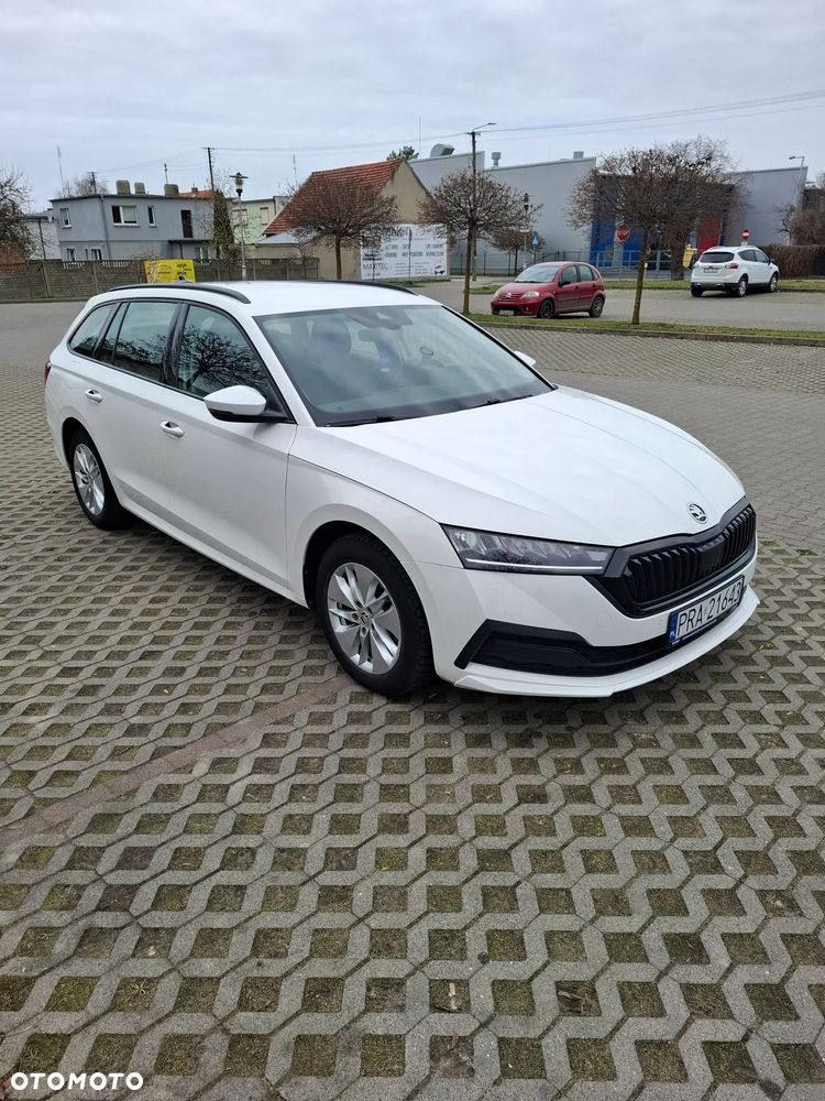 Skoda Octavia 2.0 TDI DSG Selection - 3