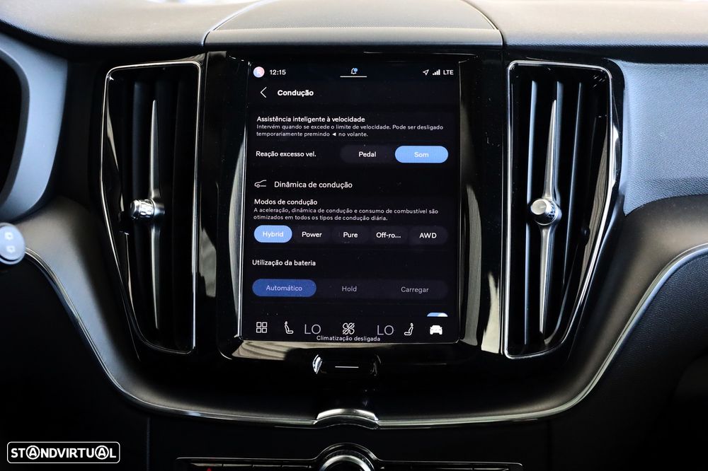 Volvo XC 60 2.0 T6 PHEV Core AWD - 34