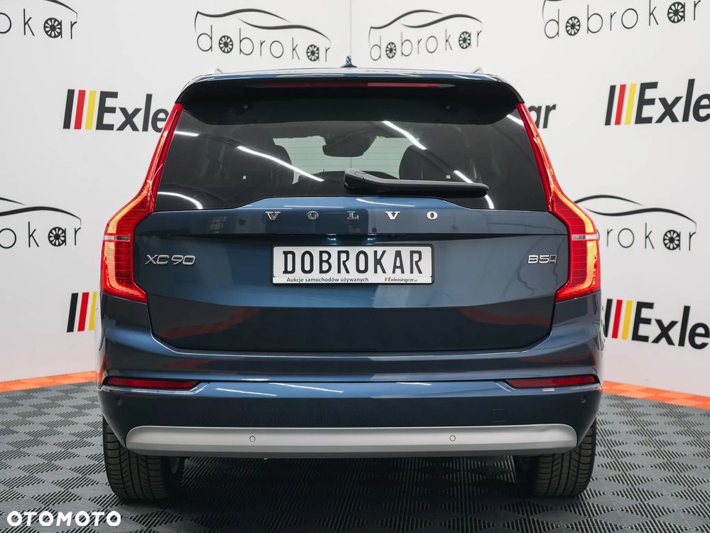 Volvo XC 90 B5 D AWD Geartronic Momentum Pro - 10
