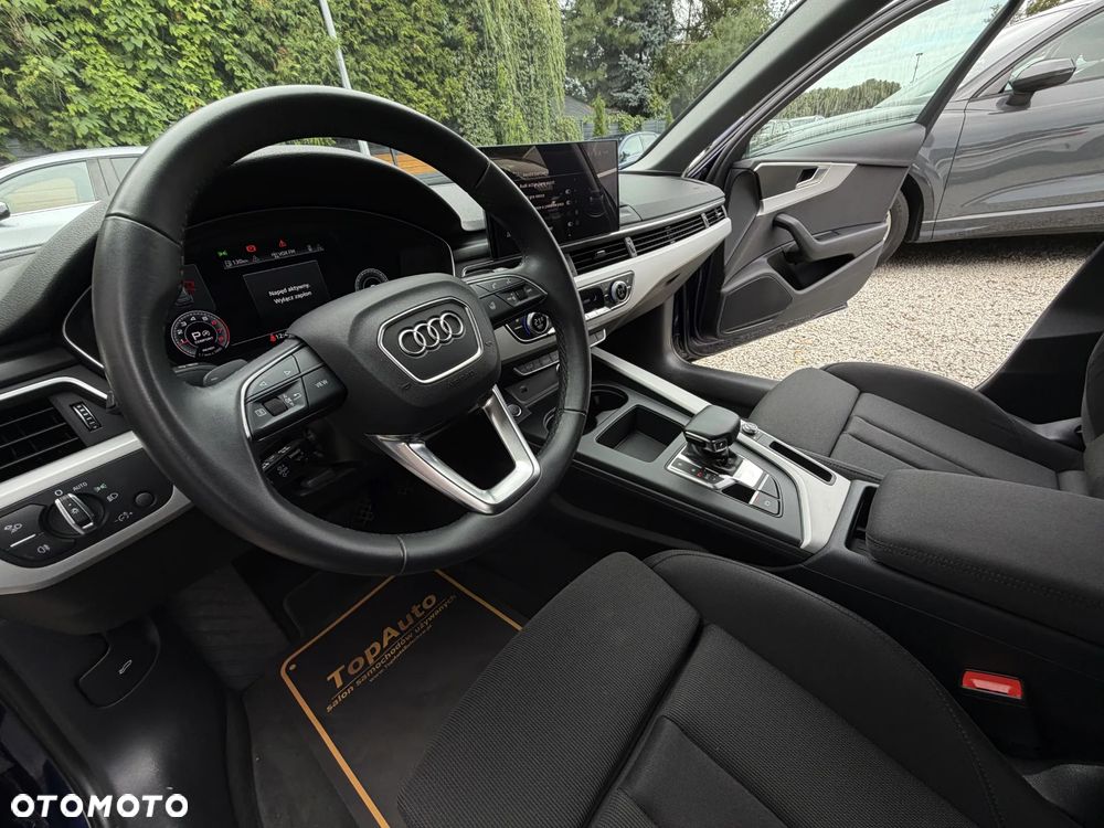 Audi A4 Avant 40 TFSI S tronic - 19