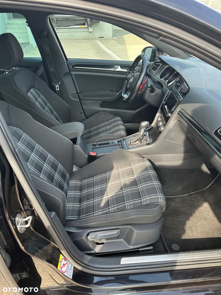 Volkswagen Golf GTD 2.0 TDI SCR DSG - 13