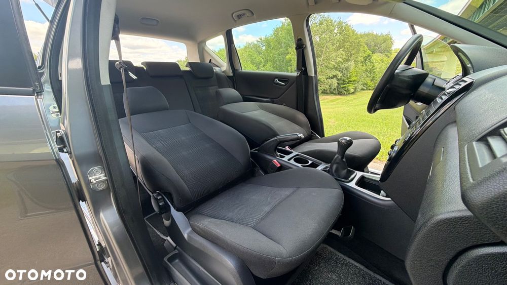 Mercedes-Benz Klasa A 160 BlueEFFICIENCY Avantgarde - 16