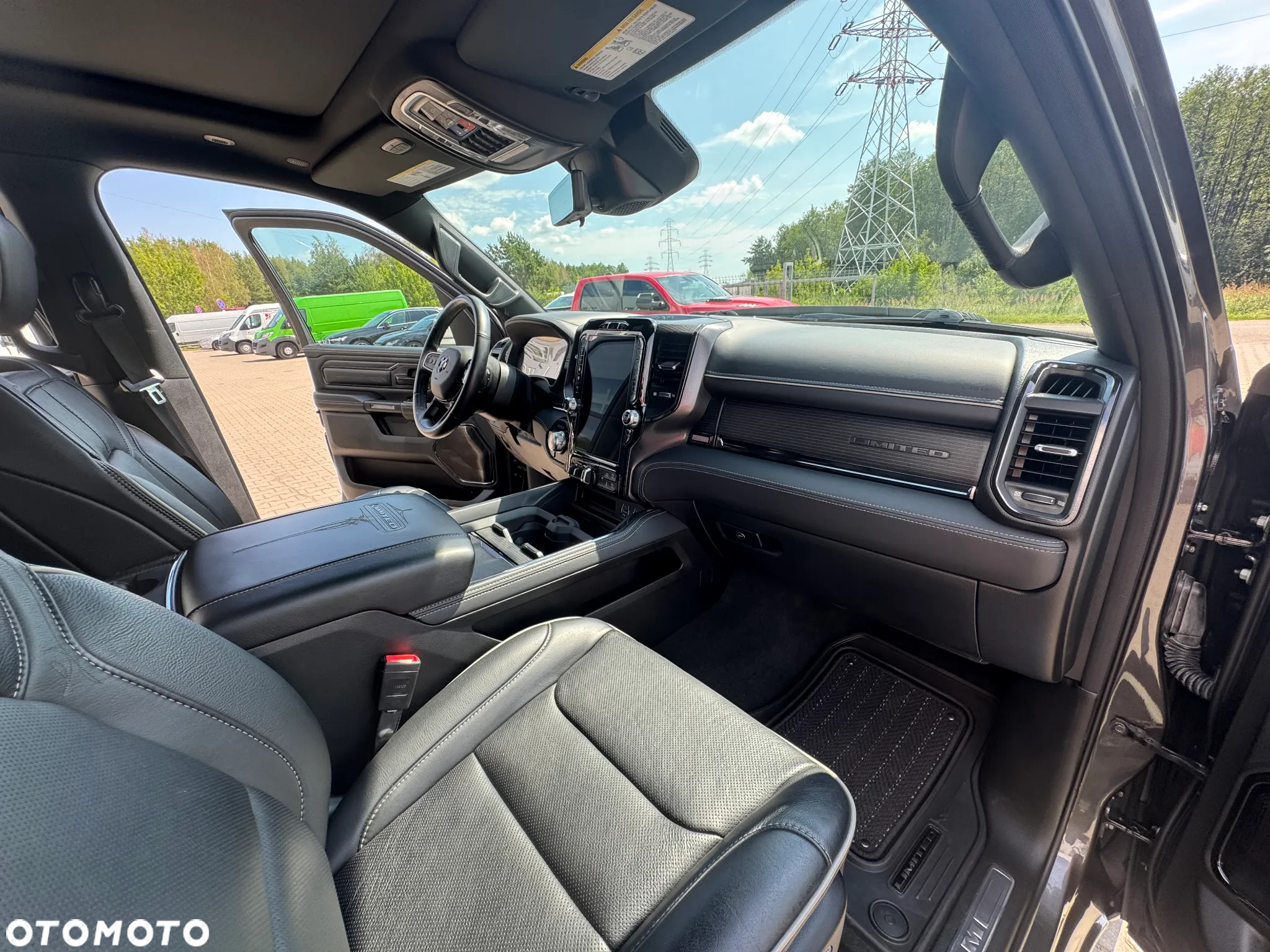 RAM 1500 Crew Cab Limited - 26