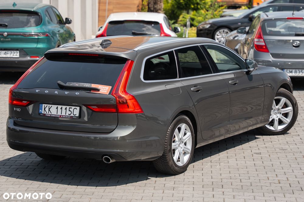 Volvo V90 D3 Geartronic Momentum Pro - 12