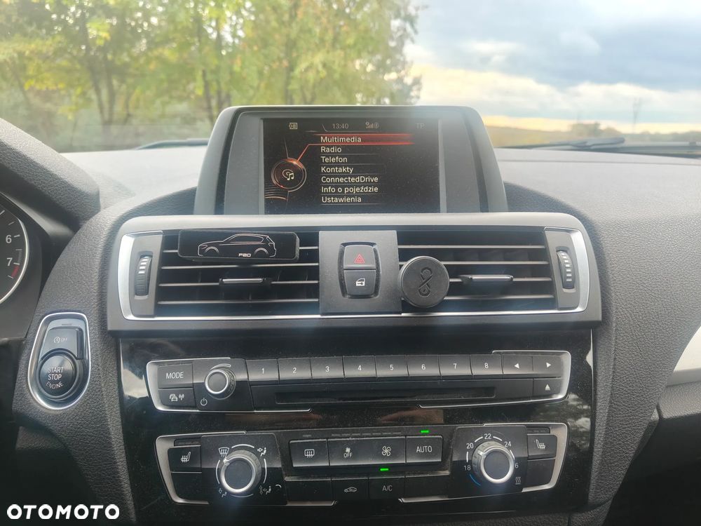 BMW Seria 1 116i - 8
