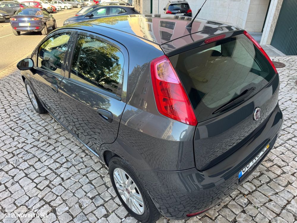 Fiat Punto 1.2 Lounge S&S - 7