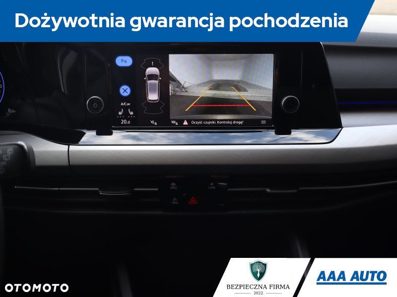 Volkswagen Golf - 22