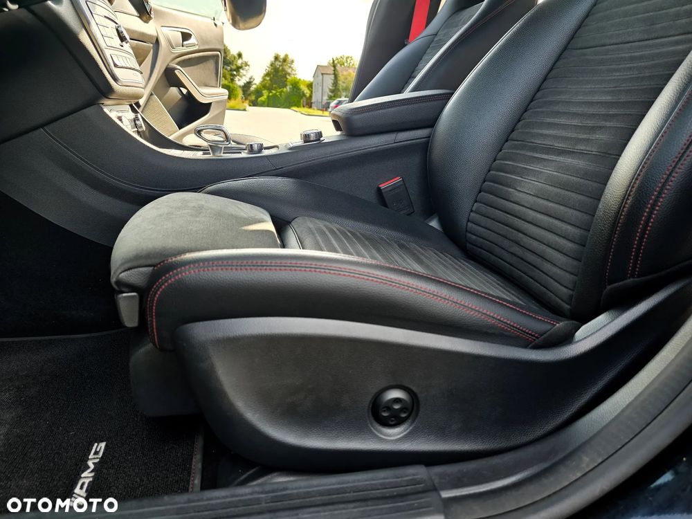 Mercedes-Benz CLA AMG 45 4Matic 7G-DCT - 19