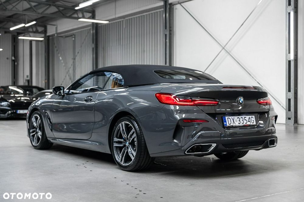 BMW Seria 8 840i - 10