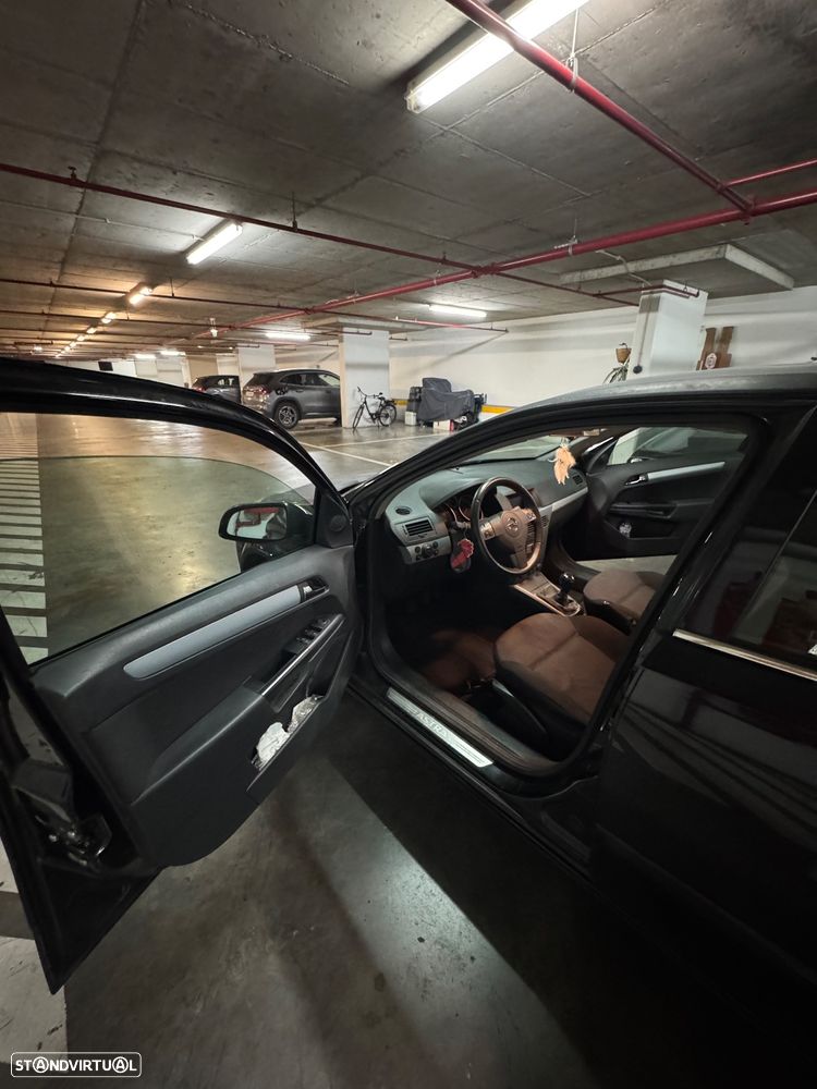 Opel Astra 1.3 CDTI Cosmo - 4