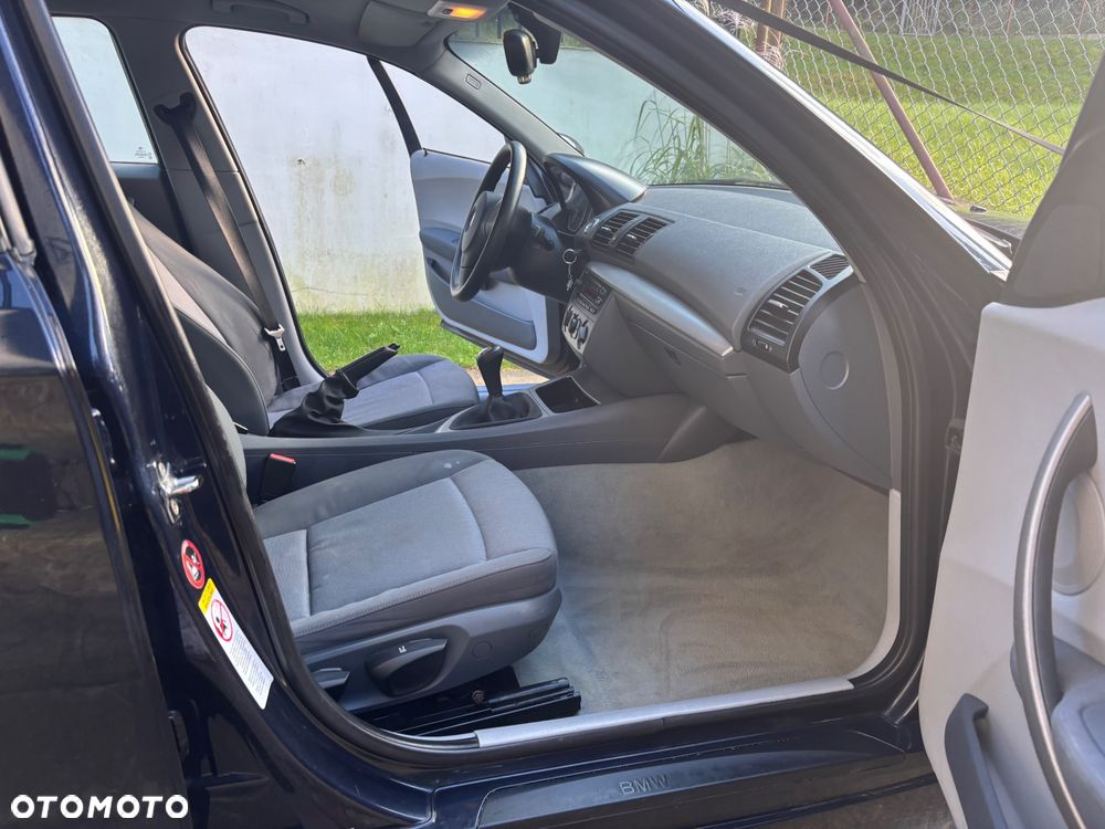 BMW Seria 1 116i - 10