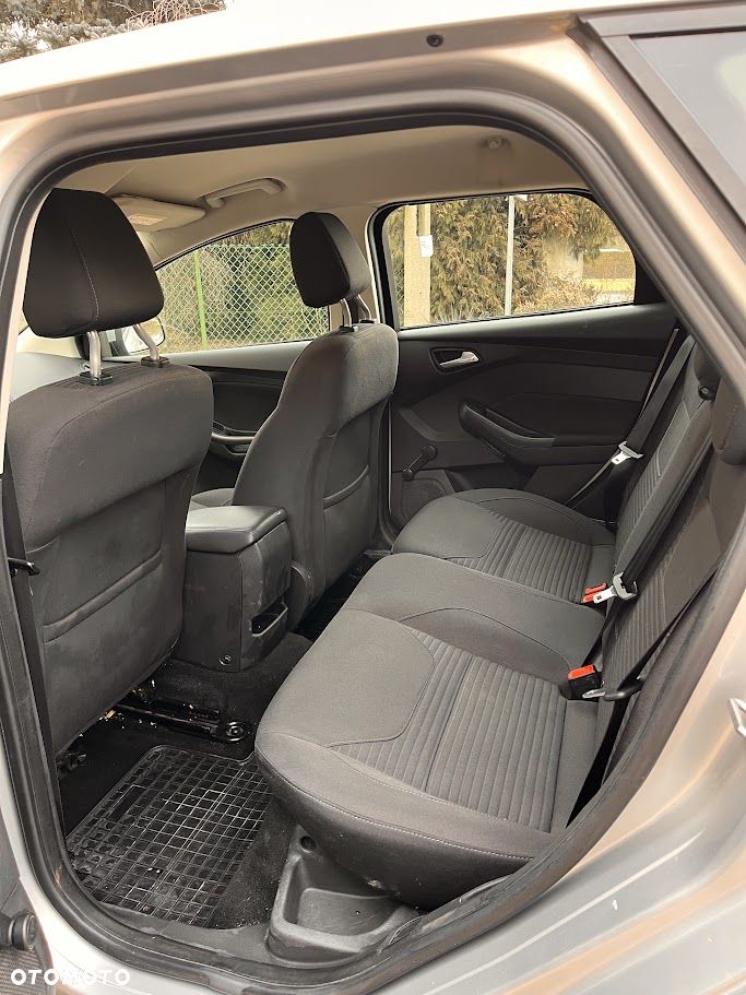 Ford Focus SW 2.0 TDCi Trend ASS PowerShift - 13