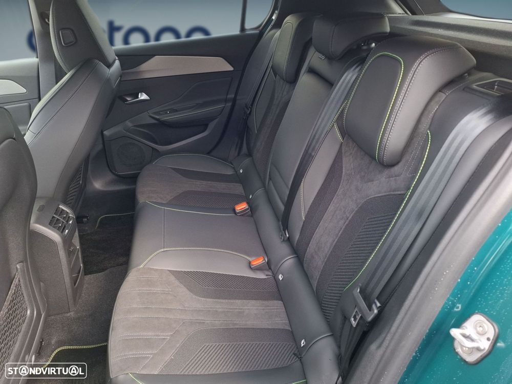Peugeot e-308 54 kWh GT - 11