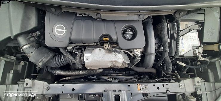 Opel Zafira 1.6 CDTi Cosmo - 29