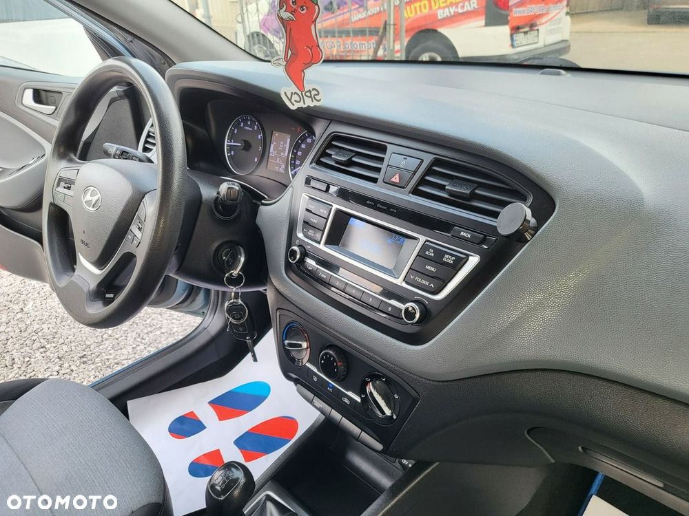 Hyundai i20 - 25