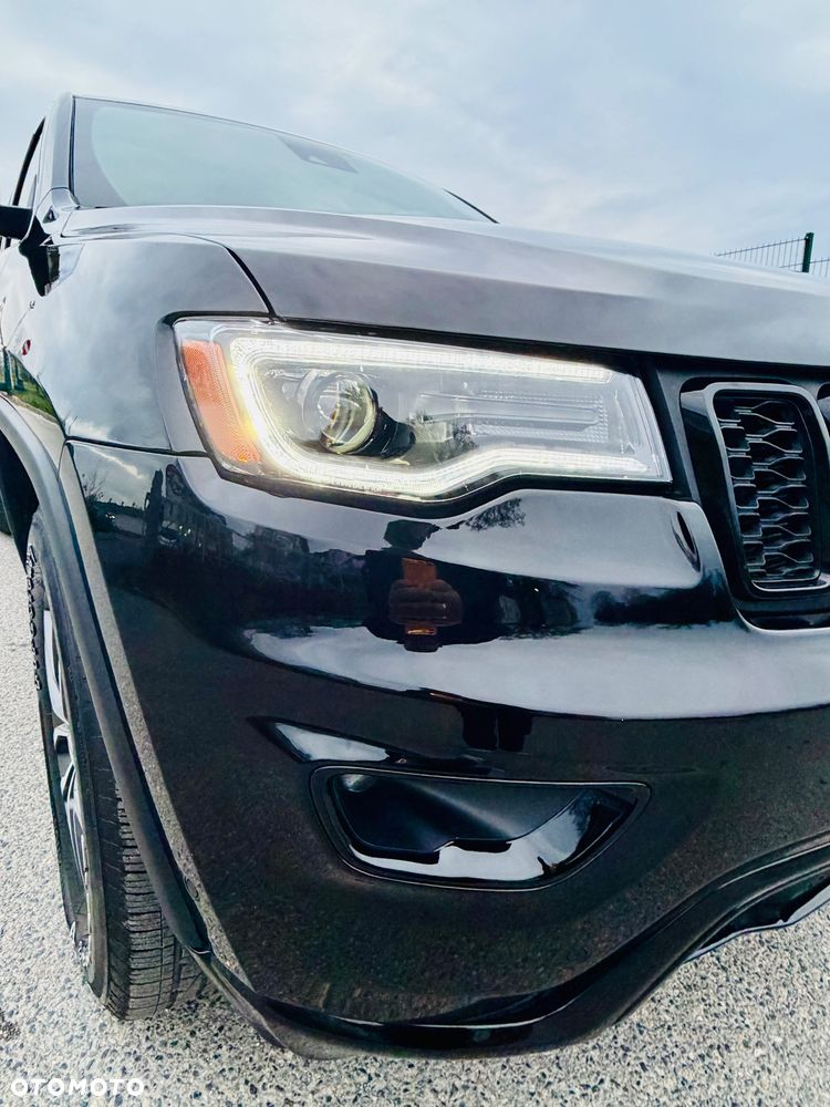 Jeep Grand Cherokee 5.7 V8 HEMI 4WD Automatik S - 36