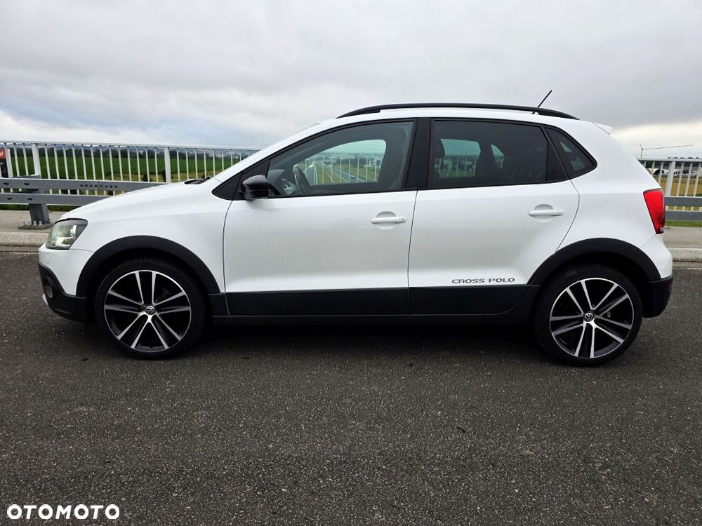 Volkswagen Polo 1.2 TSI Cross Urban White - 10