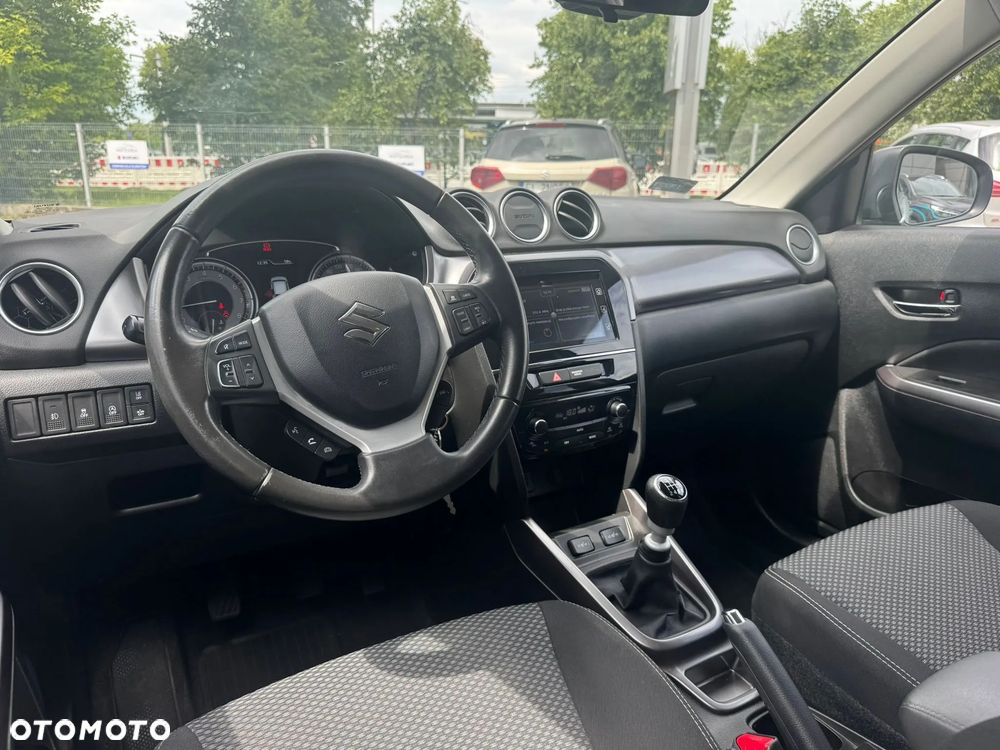 Suzuki Vitara 1.4 Boosterjet SHVS Premium 2WD - 6