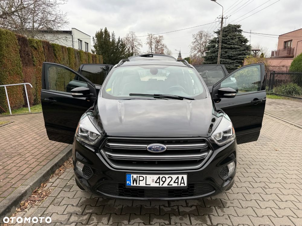 Ford Kuga 1.5 TDCi FWD ST-Line - 19