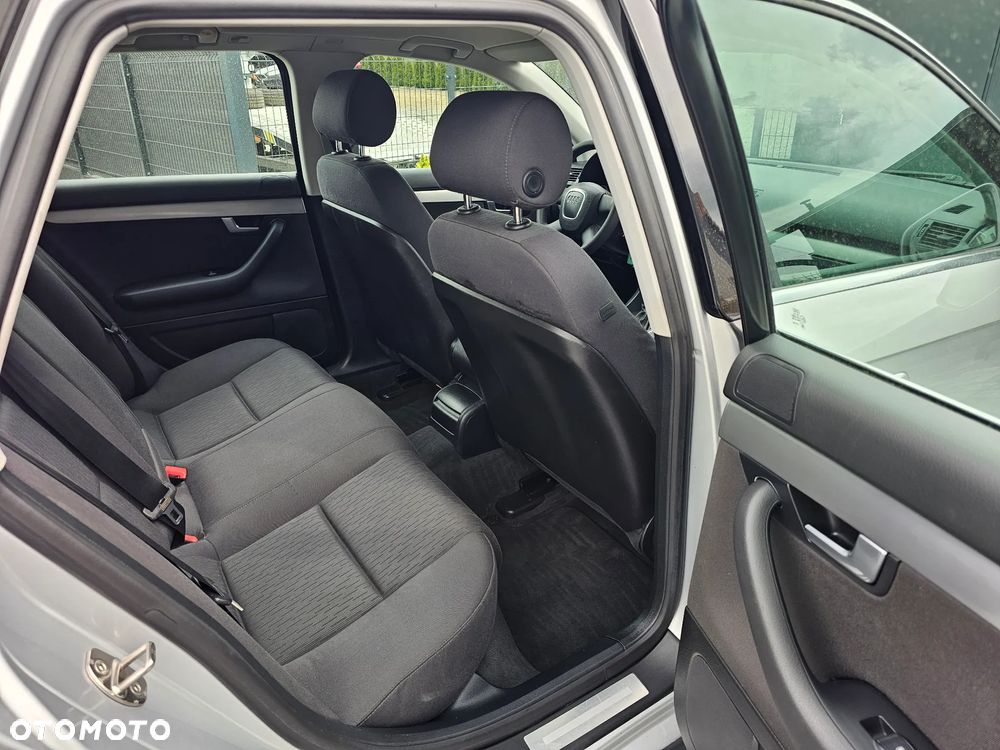 Audi A4 Avant 1.6 - 8