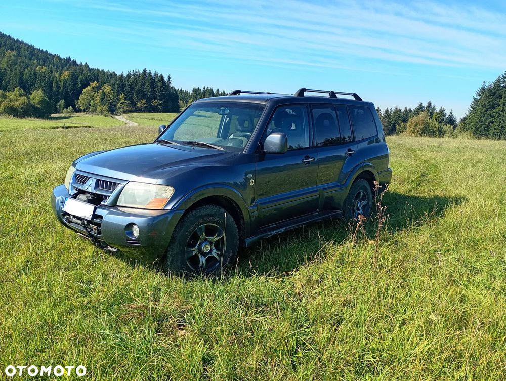 Mitsubishi Pajero - 5