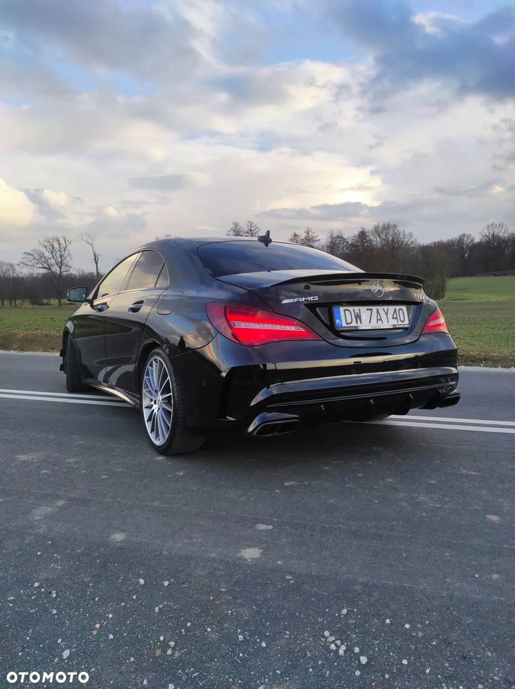Mercedes-Benz CLA AMG 45 4-Matic - 2