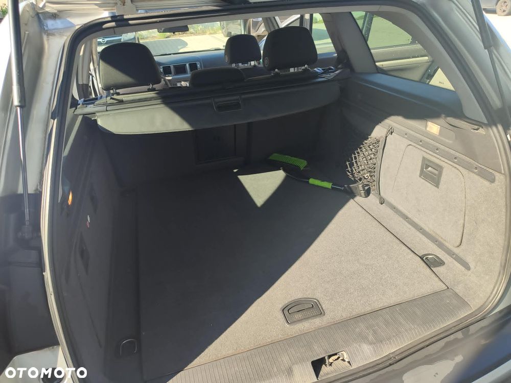 Opel Vectra 1.9 CDTI Cosmo - 18