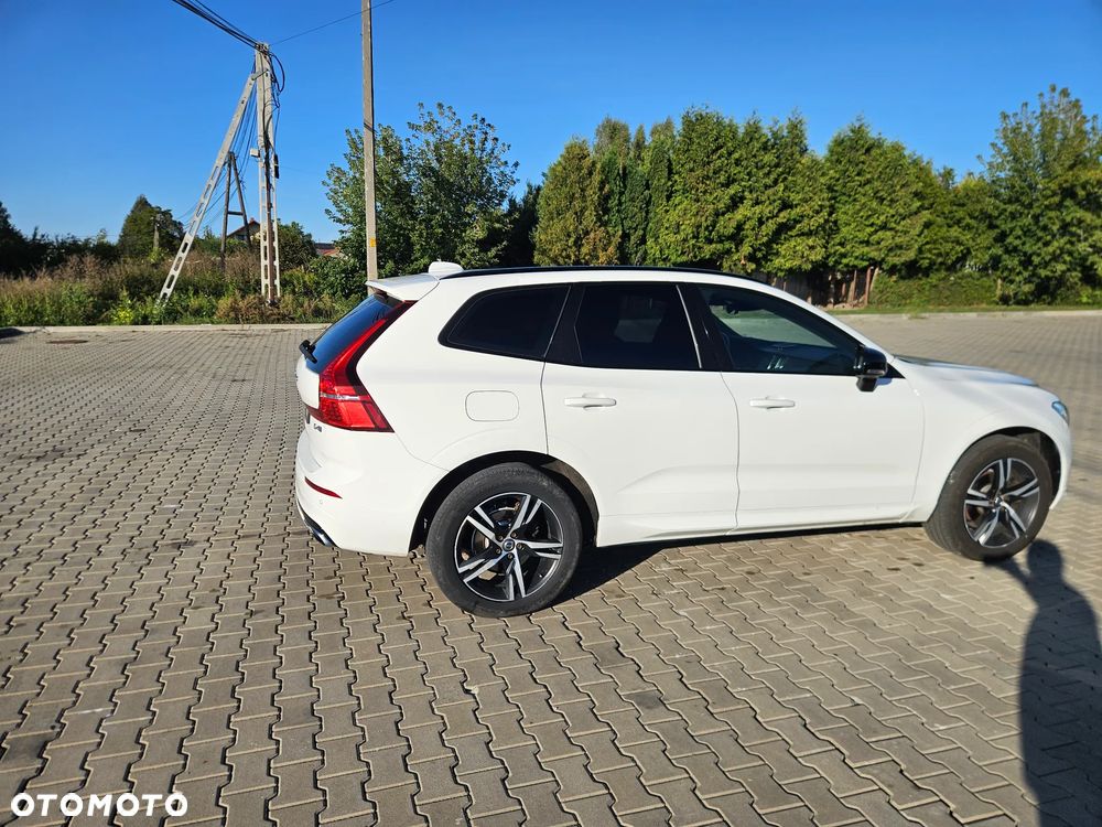 Volvo XC 60 D4 SCR R-Design - 3