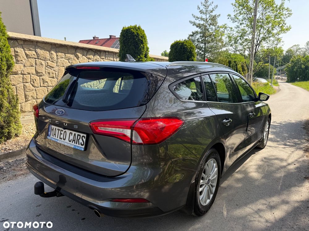 Ford Focus - 21