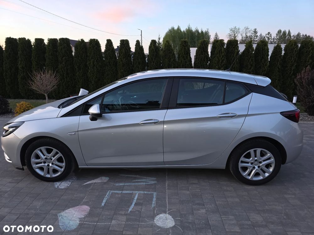 Opel Astra 1.6 CDTI Enjoy - 4