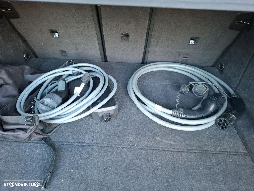 BMW iX xDrive50 - 10