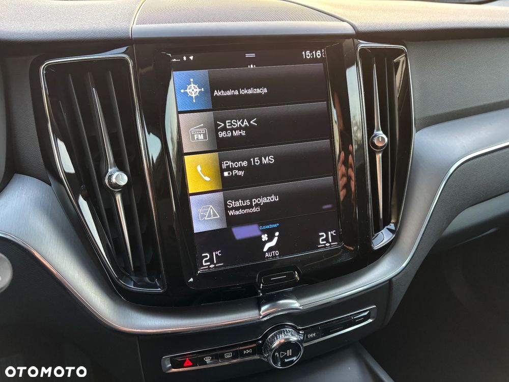 Volvo XC 60 B4 B Momentum Pro - 26