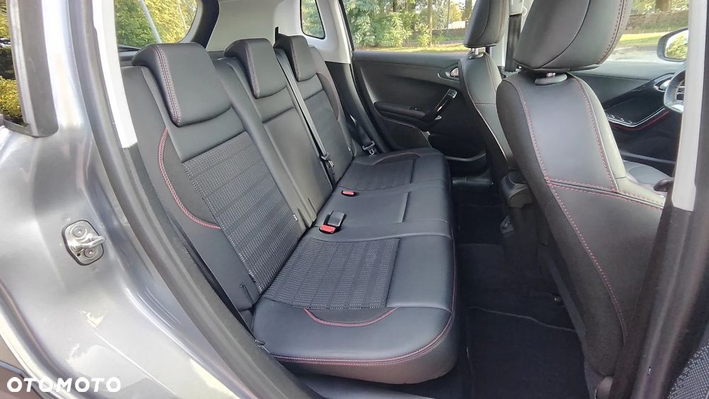 Peugeot 2008 PureTech 110 Stop&Start GT-Line Edition - 25