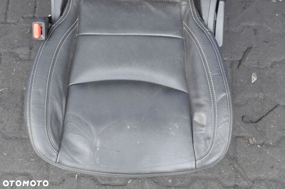 CITROEN C-CROSSER FOTEL SKÓRA - 6