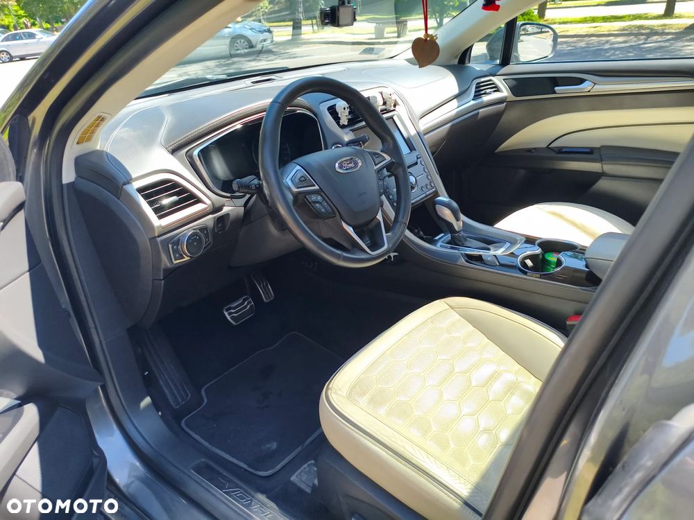 Ford Mondeo Vignale 2.0 TDCi Bi-Turbo PowerShift - 26