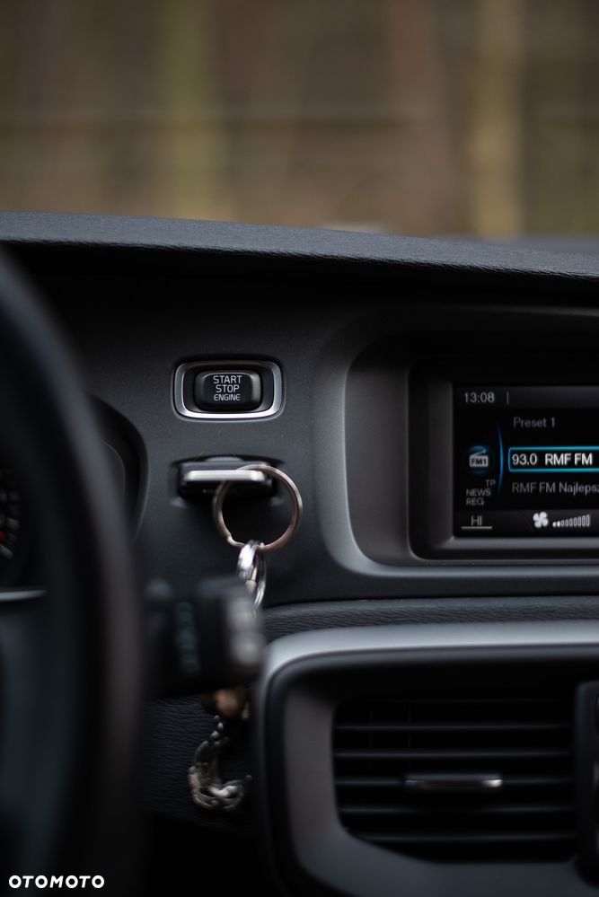 Volvo V40 T2 Geartronic Kinetic - 22