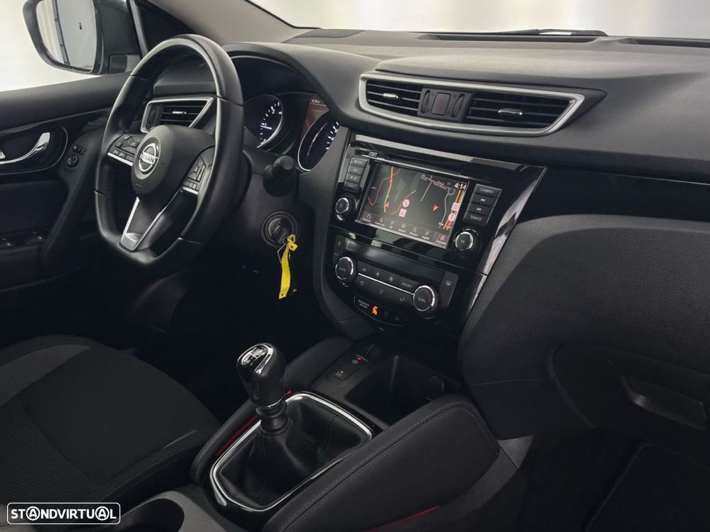 Nissan Qashqai - 23