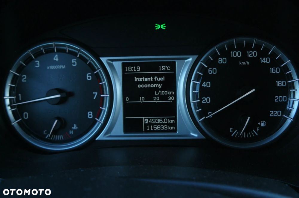 Suzuki Vitara 1.6 XLED 2WD - 31